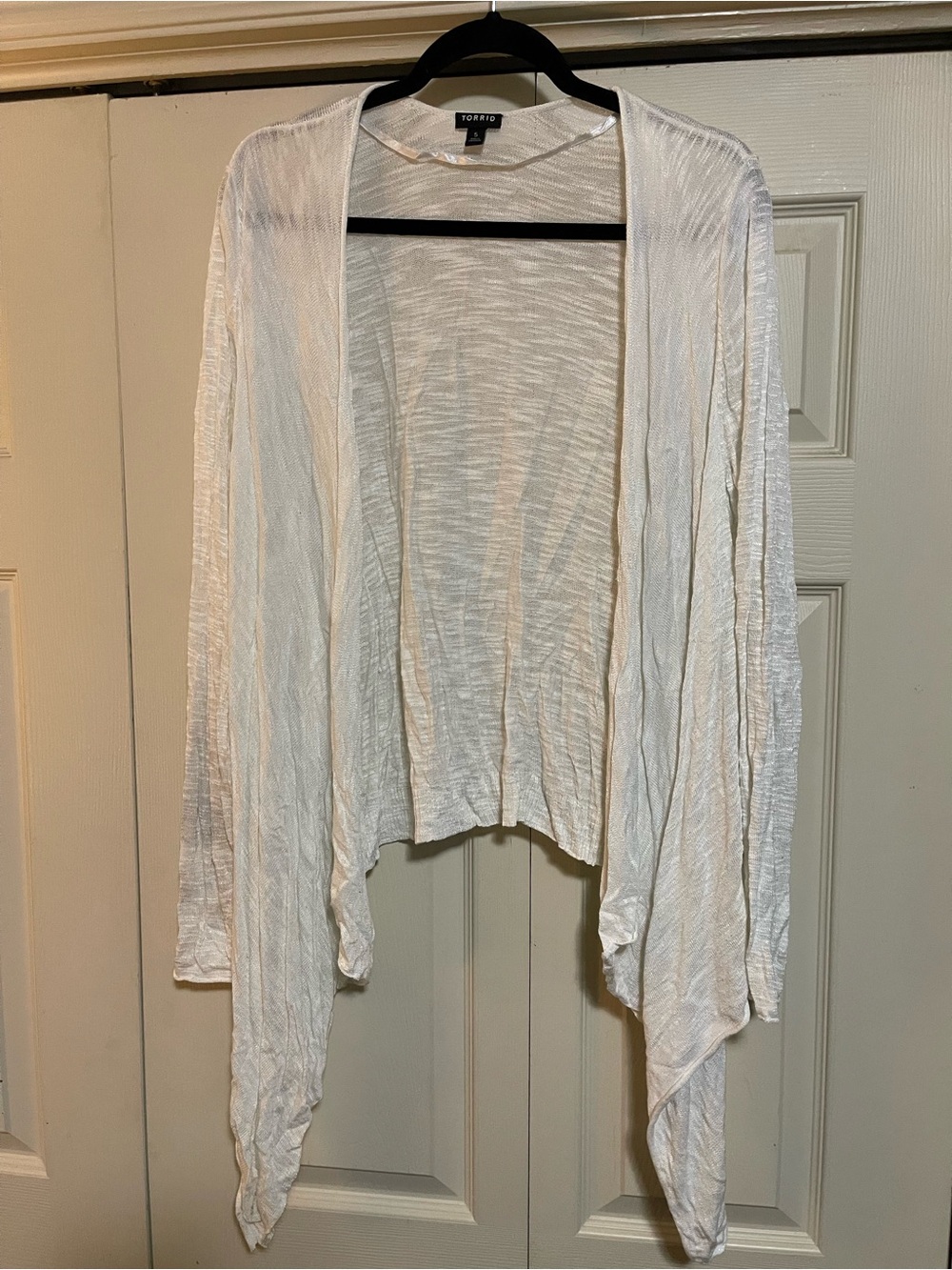 torrid White Lightweight Draped Open-Front Cardigan